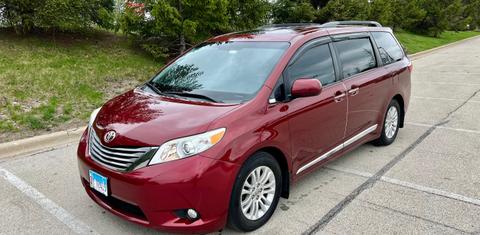 Toyota Sienna 2015