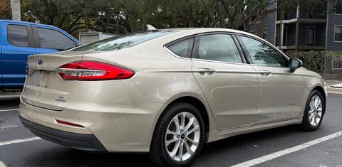 Ford Fusion Hybrid 2019