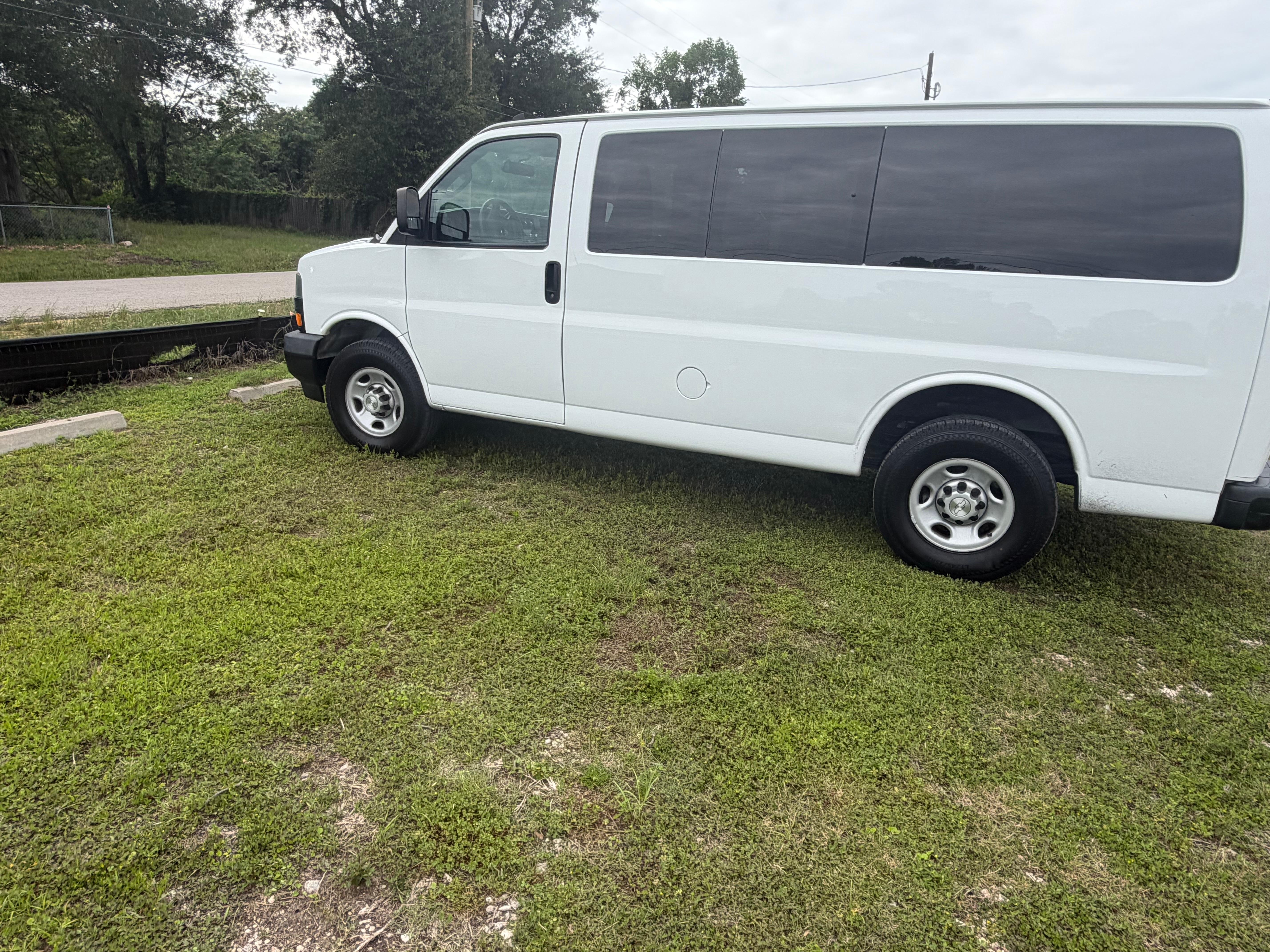Chevrolet Express 2019 in Fulshear, TX