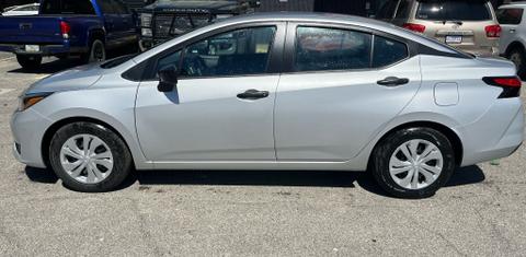 Nissan Versa 2025