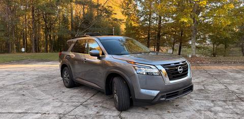 Nissan Pathfinder 2025