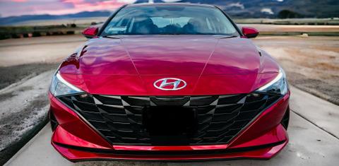 Hyundai Elantra 2023