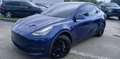 Tesla Model Y 2022