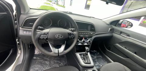Hyundai Elantra 2019
