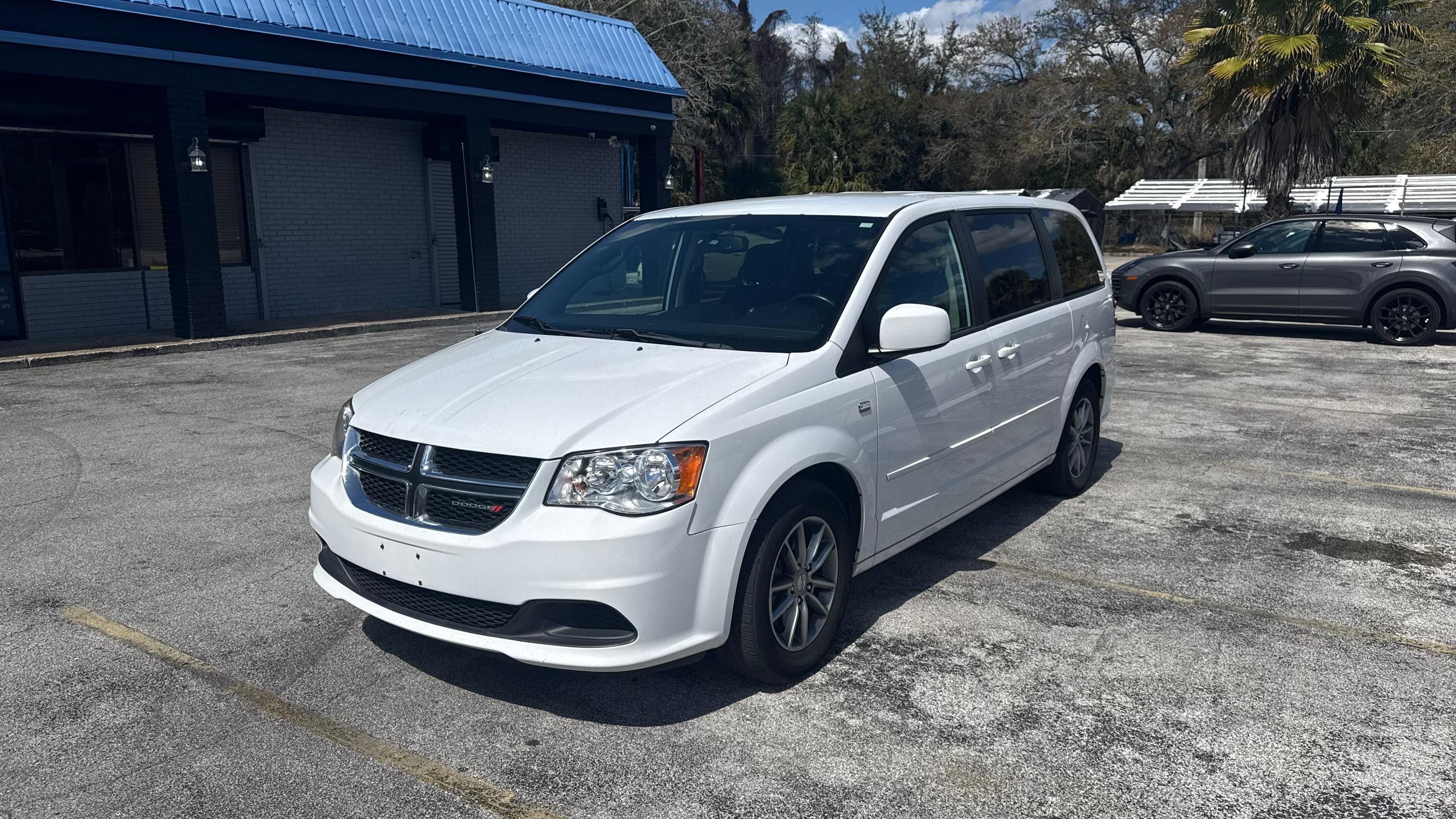 Dodge Grand Caravan 2014 in Clermont, FL