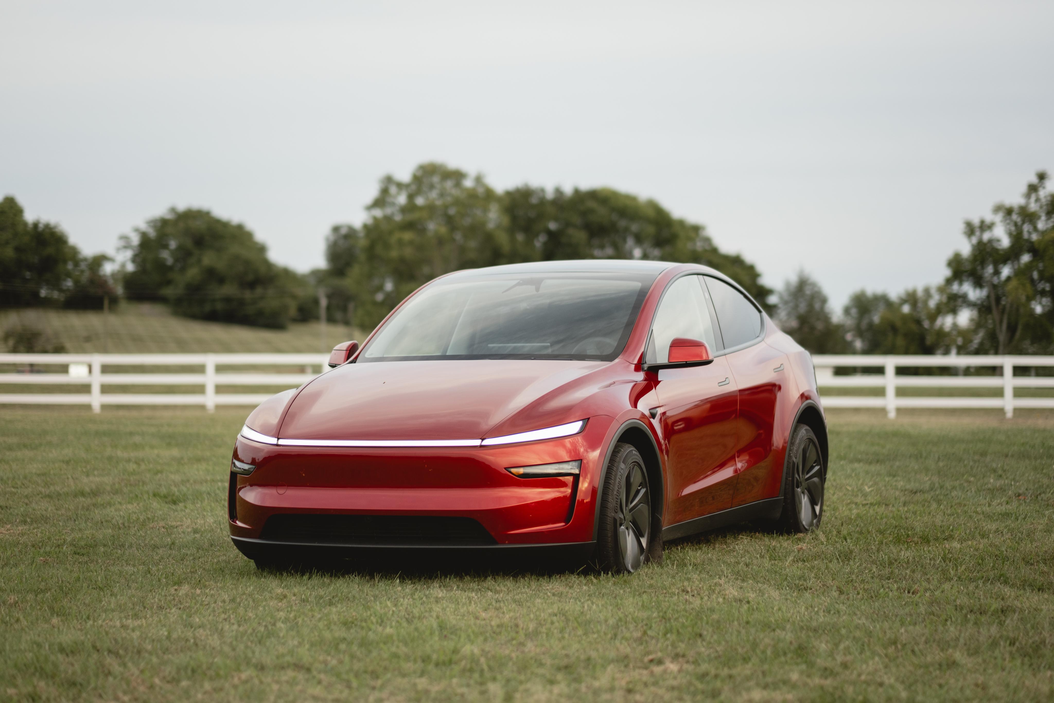 Tesla Model Y 2026 in Franklin, TN