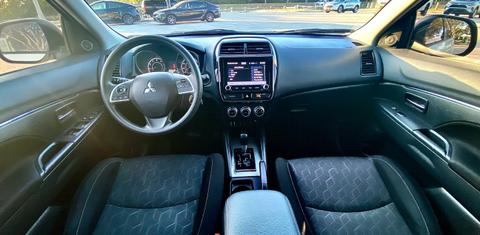 Mitsubishi Outlander Sport 2020