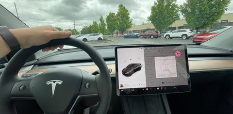 Tesla Model Y 2024