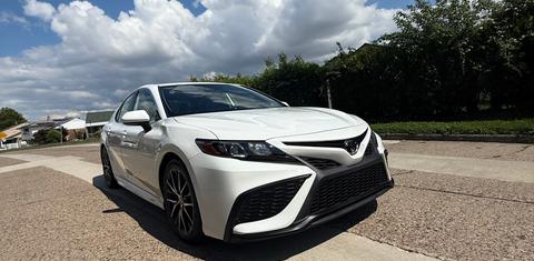 Toyota Camry 2022