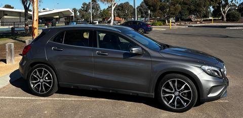 Mercedes-Benz GLA-CLASS 2015