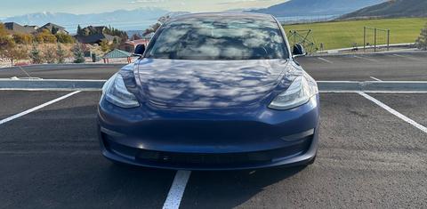 Tesla Model 3 2018