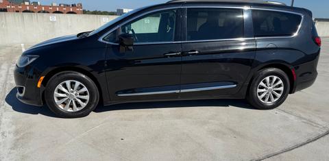 Chrysler Pacifica 2017