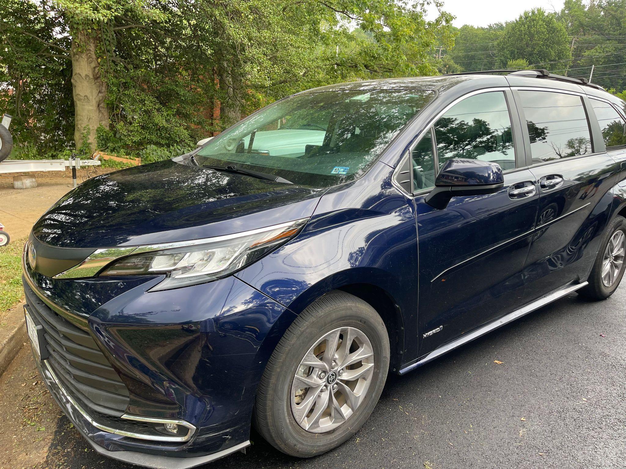 Toyota Sienna 2021 in Arlington, VA