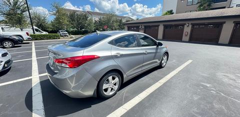 Hyundai Elantra 2013