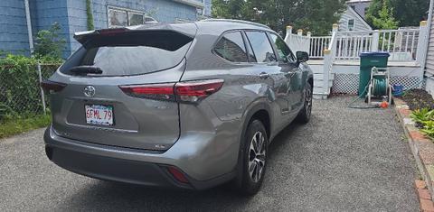 Toyota Highlander Hybrid 2026