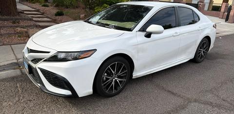 Toyota Camry 2024