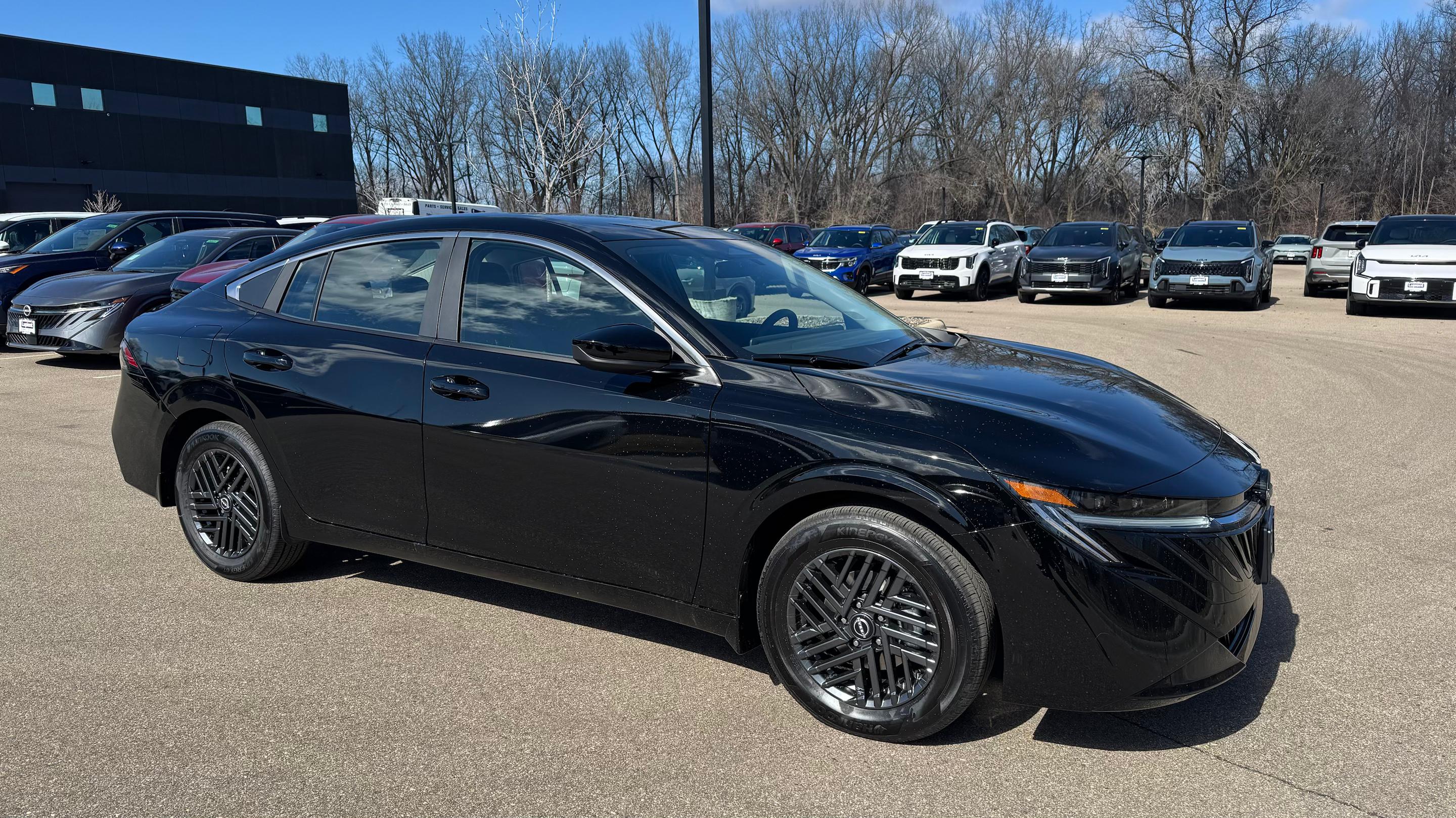 Nissan Sentra 2026 in Brooklyn Park, MN