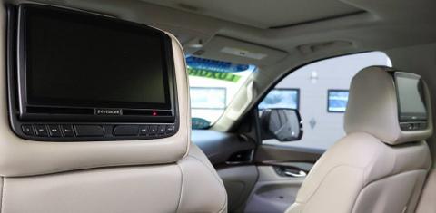 Cadillac Escalade ESV 2017