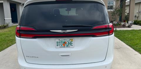 Chrysler Pacifica 2023