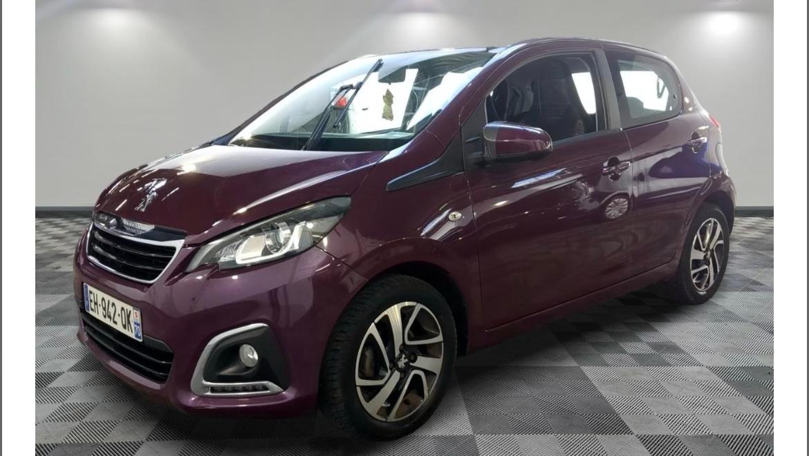 Peugeot 108 2016 à Colombes