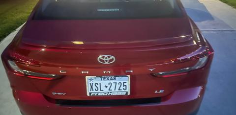 Toyota Camry Hybrid 2025