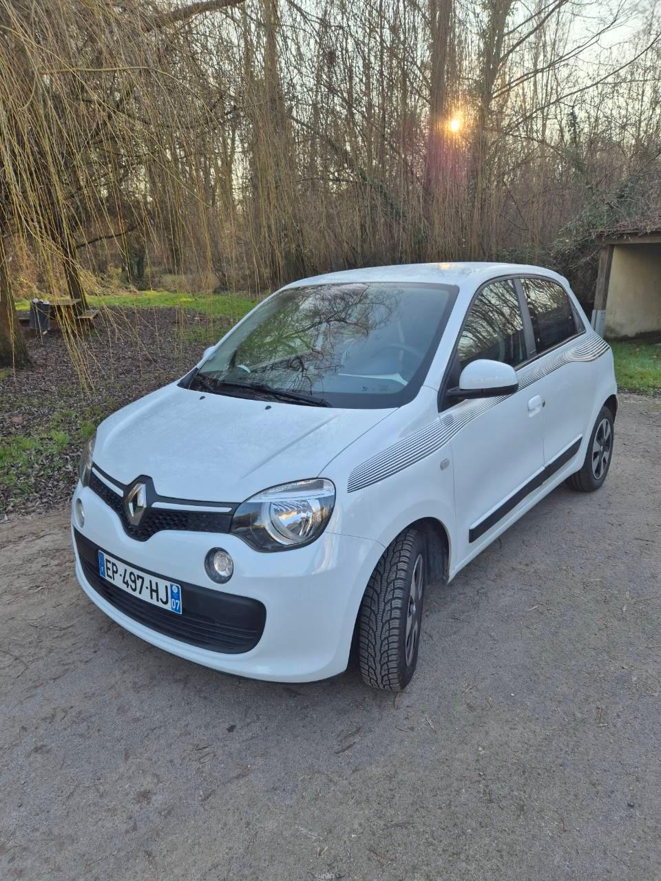 Renault TWINGO III 2017 à Crépy-en-valois