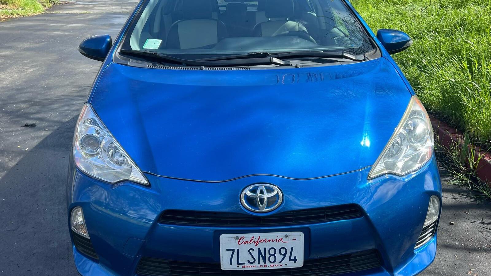 Toyota Prius c 2014 in 