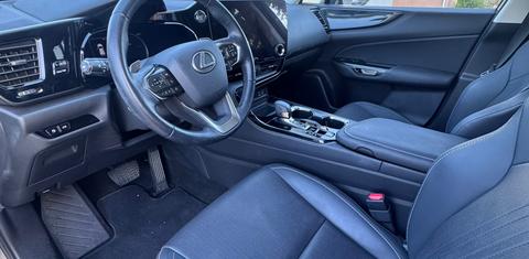 Lexus NX 2022