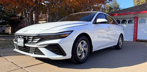 Hyundai Elantra 2025
