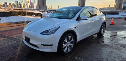 Tesla Model Y 2021