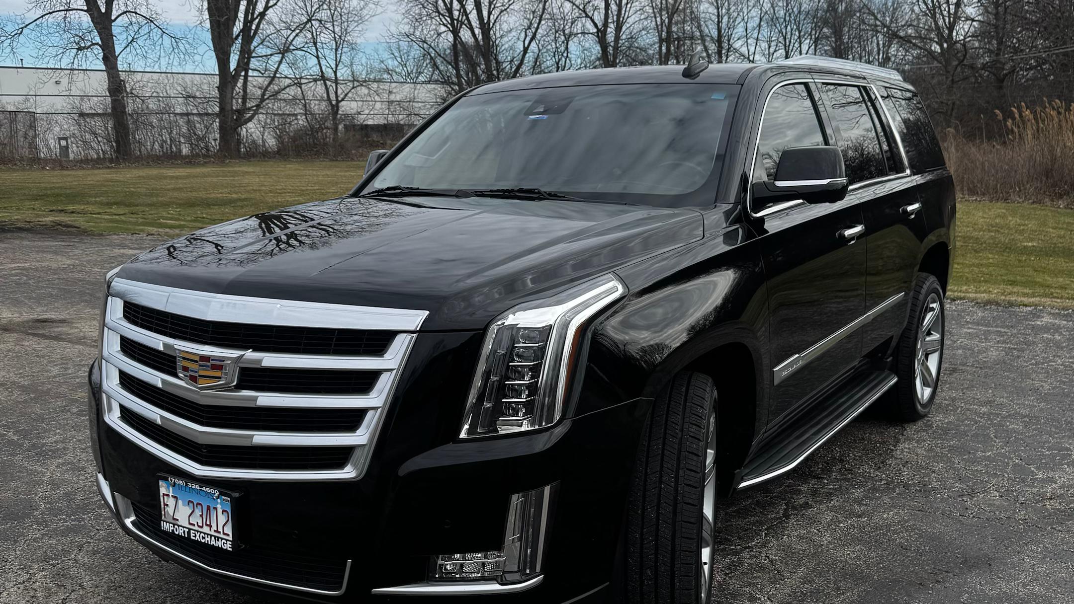 Cadillac Escalade 2016 in 