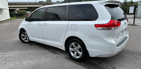 Toyota Sienna 2012