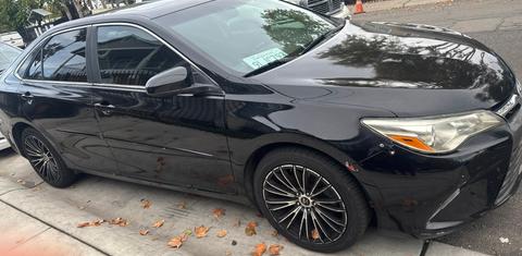 Toyota Camry 2016