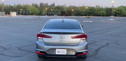 Hyundai Elantra 2019