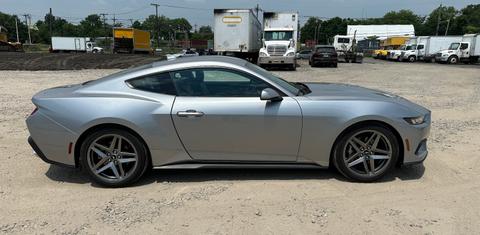 Ford Mustang 2024