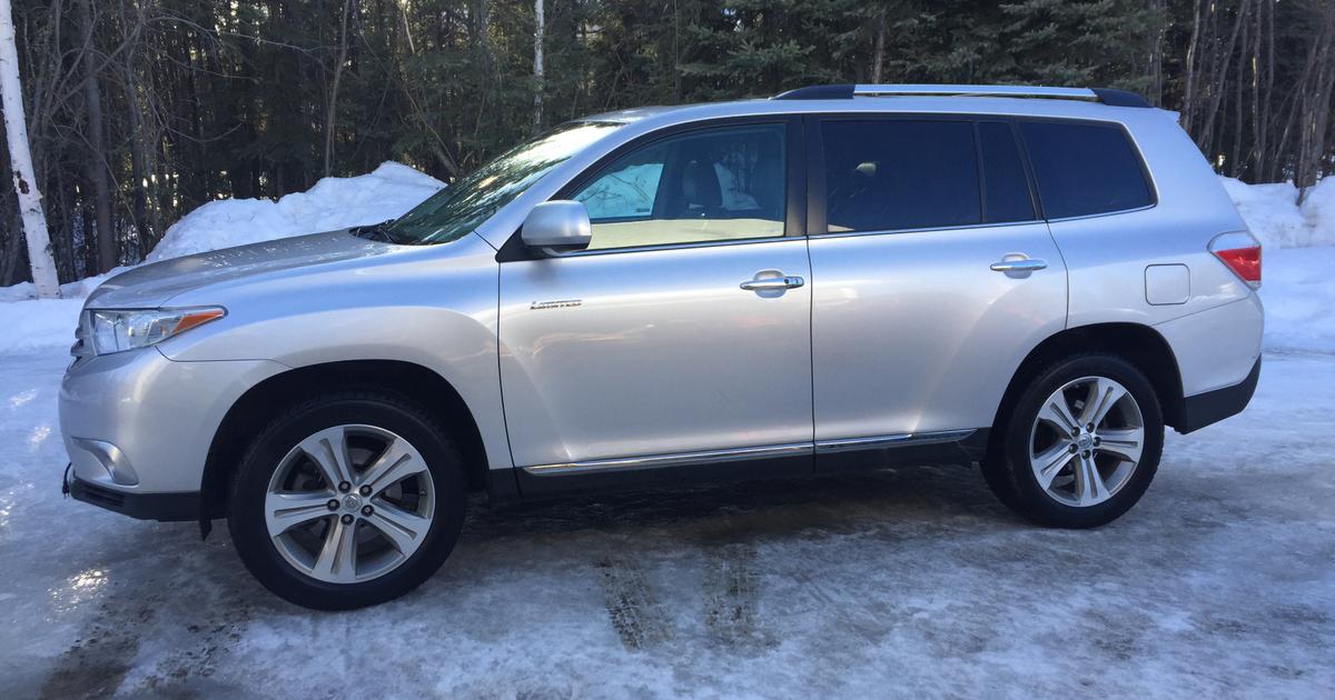 Toyota Highlander 2013 rental in Palmer, AK by Alana M. Turo