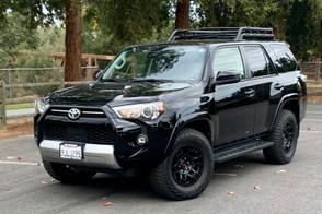 Toyota 4Runner car