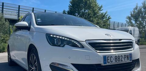 Peugeot 308 2016