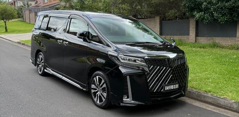 Toyota Alphard Luxury 2021