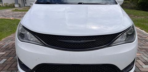 Chrysler Pacifica 2020