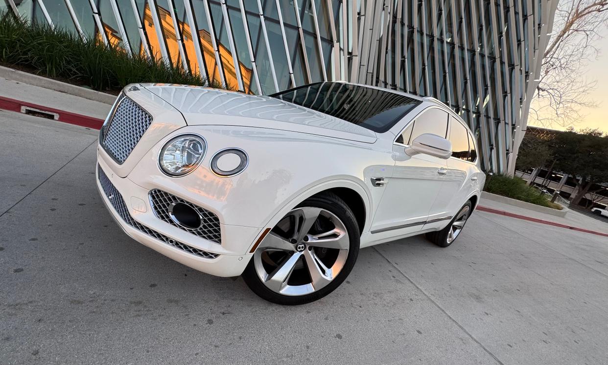 Bentley Bentayga 2018 W12 Signature