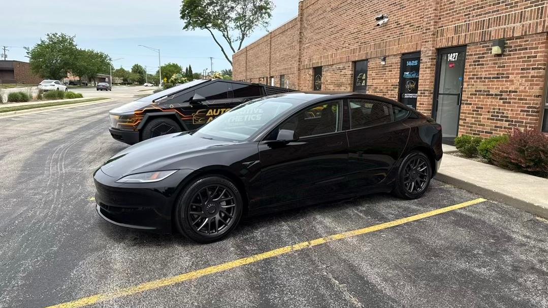 Tesla Model 3 2024 in Schaumburg, IL
