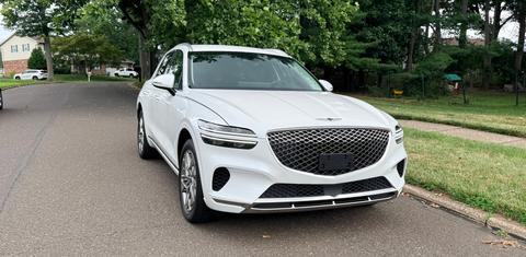 Genesis GV70 2025