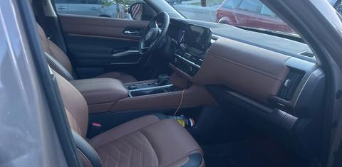 Nissan Pathfinder 2024