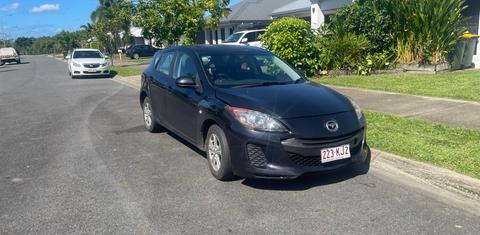 Mazda MAZDA3 2013