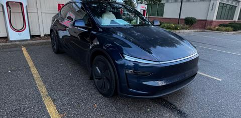 Tesla Model Y 2026