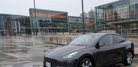 Tesla Model Y 2024