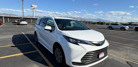 Toyota Sienna 2024