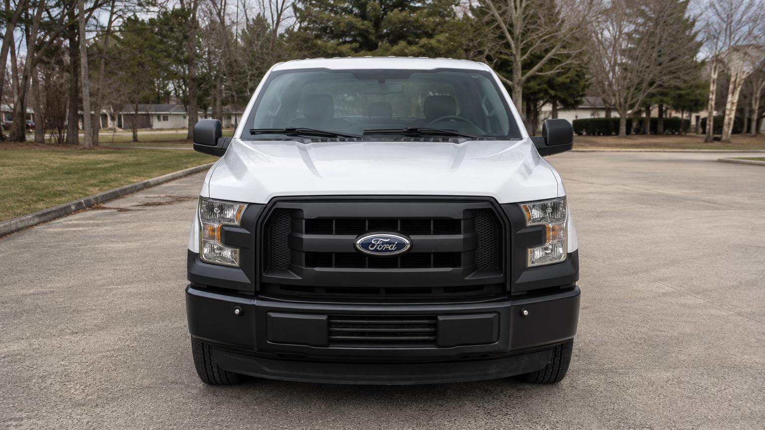 Ford F-150 2015 in Riverdale, GA