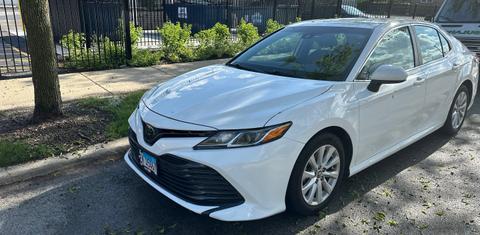 Toyota Camry 2019